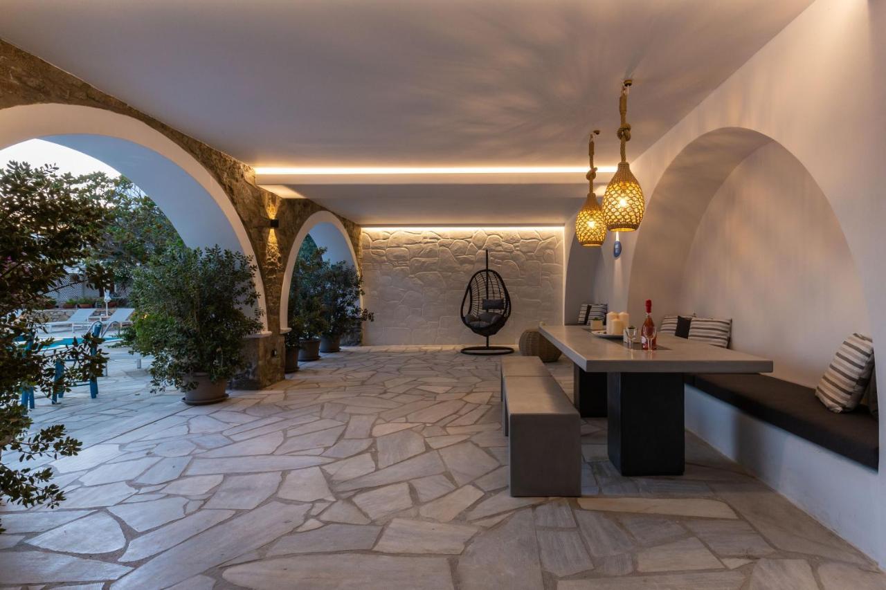 Callisti Mykonos Town With Pool View And Calypso Upper Floor With Sea View Exterior foto